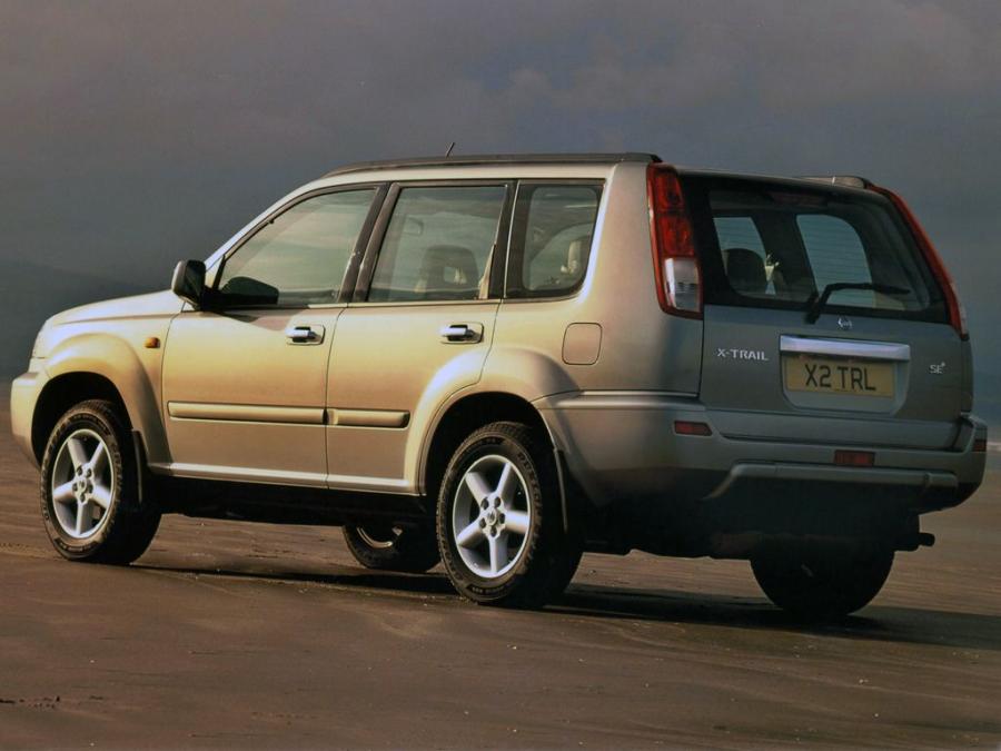  Nissan X-Trail 2001 года  (UK) (фото 11 из 26)